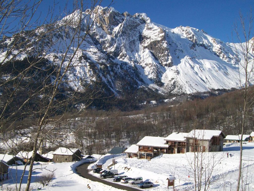 Gite Le Shantone Hotell Saint-Michel-de-Maurienne Eksteriør bilde